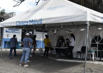 Escuintla reporta más del 80 % de la población meta con primera dosis contra el COVID-19