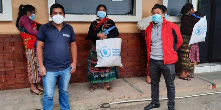 PMA efectúa transferencias monetarias a familias vulnerables de Quetzaltenango