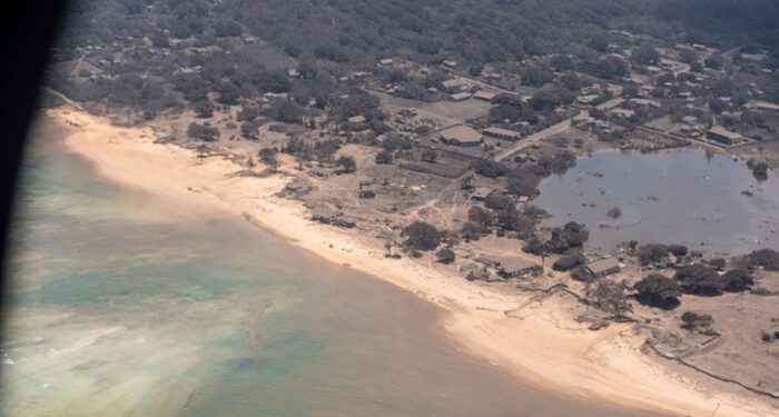 Tonga confirma el “desastre sin precedentes” causado por el tsunami, y OMS se pronuncia