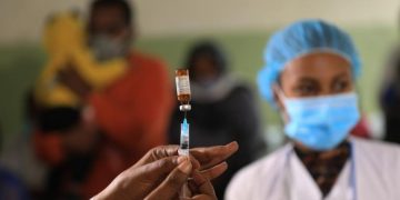 Panamá adopta tres dosis de vacuna como esquema completo contra el COVID-19