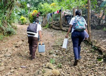 Una de las estrategias de vacunación adoptadas en llevar el biológico hasta los lugares más alejados de las áreas urbanas.