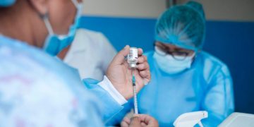 COVID-19: Casi un millón de guatemaltecos han recibido la dosis de refuerzo