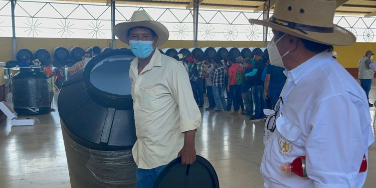 Familias del Corredor Seco se benefician con recursos amigables con el ambiente