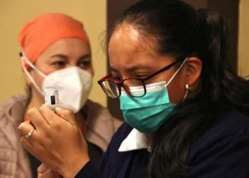 Totonicapán comienza a administrar tercera dosis contra COVID-19