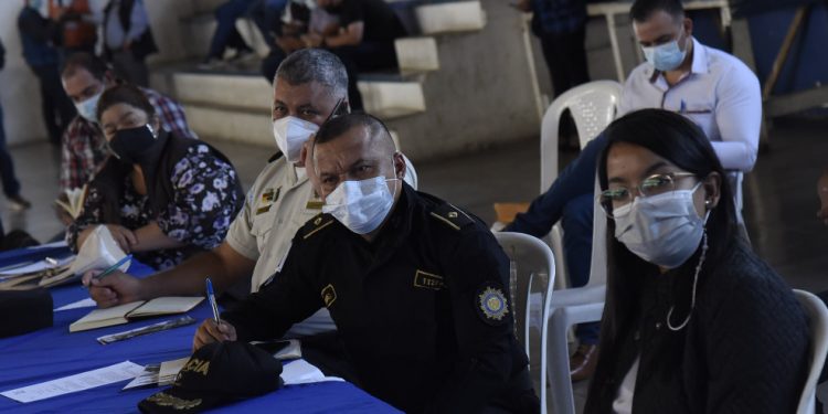 Autoridades de Jalapa discuten acciones para el desarrollo urbano y rural