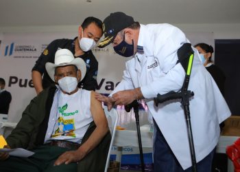 Presidente lidera jornada de vacunación contra el COVID-19 en San Marcos