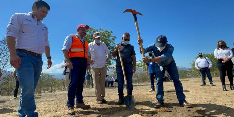 Comienza construcción del Parque de La Paz Kevin Cordón