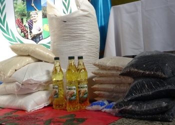 Cerca de mil familias afectadas por el COVID-19 reciben alimentos en Suchitepéquez