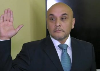 Joaquín Rodrigo Flores Guzmán es juramentado como director del SP