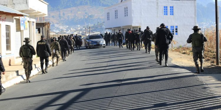 Fuerzas de seguridad efectúan acciones preventivas en Sololá