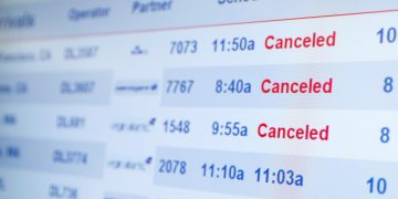 Cancelados en EE. UU. cerca 2 mil 500 vuelos en el primer día de 2022