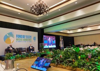 MARN reafirma compromiso por conservación de bosques