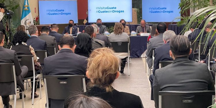 Presentan campaña internacional Disfruta Guatemala Libre de Drogas