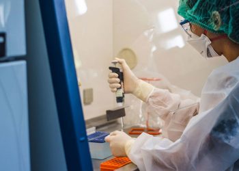 OMS emite recomendaciones sobre nuevas medicinas para tratar el COVID-19