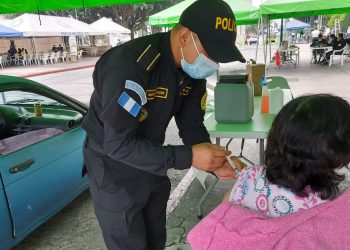 PNC mantiene apoyo al MSPAS para avanzar la vacunación contra COVID-19.