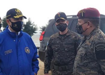 Presidente supervisa construcción de destacamento para la seguridad de Santa Catarina Ixtahuacán y Nahualá