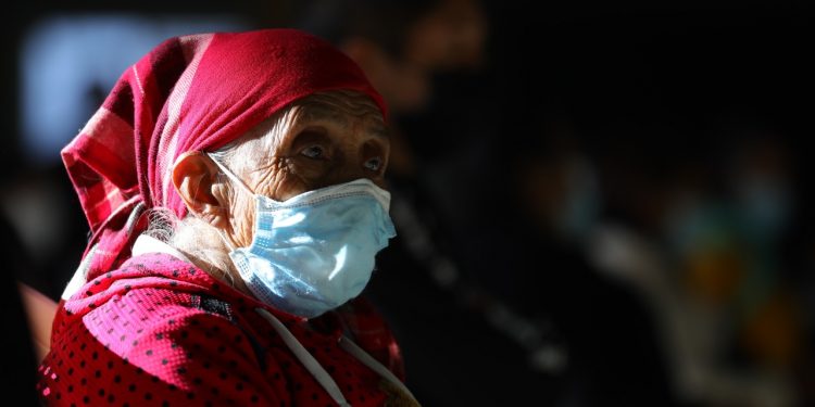 El mandatario agradeció al Congreso las reformas a la Ley del Programa del Adulto Mayor.