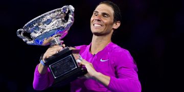 Nadal remonta dos sets a Medvedev y se confirma como el mejor con 21 Slams