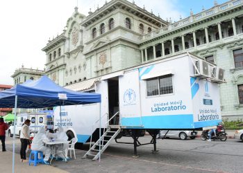 Salud da a conocer disponibilidad de pruebas para la detección de COVID-19