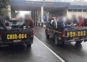 Remiten a Migración a migrantes sudamericanos