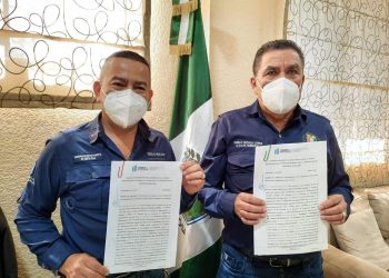 Santa Rosa: firman convenios para proyectos en Barberena y Chiquimulilla