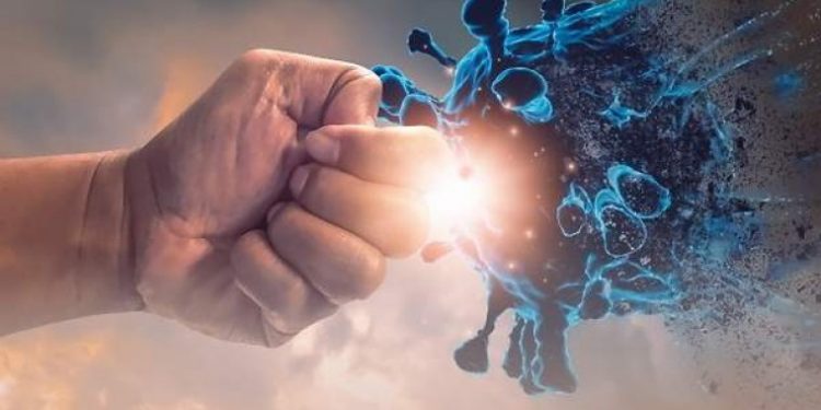 Estudio: inmunidad es más duradera en recuperados que en vacunados