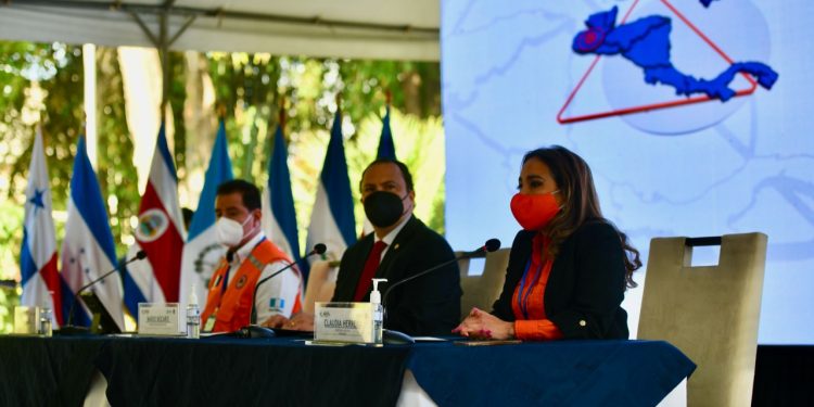 Autoridades destacaron la importancia del simulacro para fortalecer las capacidades de respuesta.