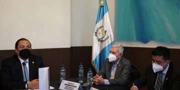 Canciller se reunió con la Comisión del Migrante del Congreso
