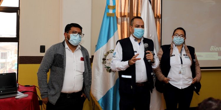 Copadeh efectúa conversatorio en materia de derechos humanos