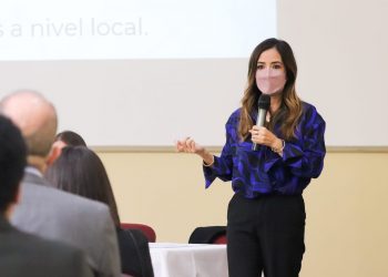Senacyt promociona la ciencia y tecnología en los departamentos