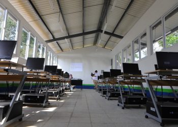 El Gobierno de Guatemala impulsa la labor de mejorar los centros educativos del país.