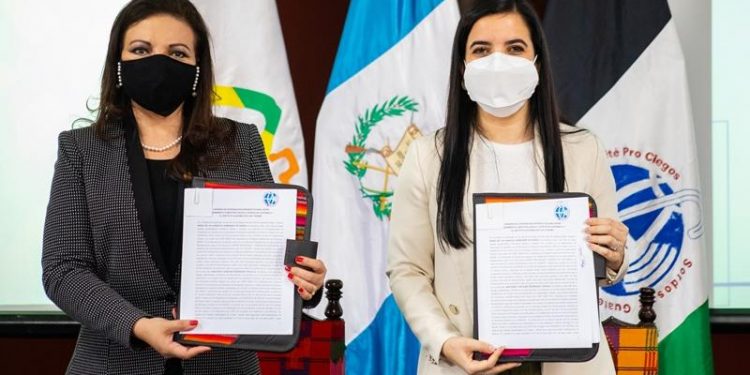 Inguat firma convenio para promover turismo accesible