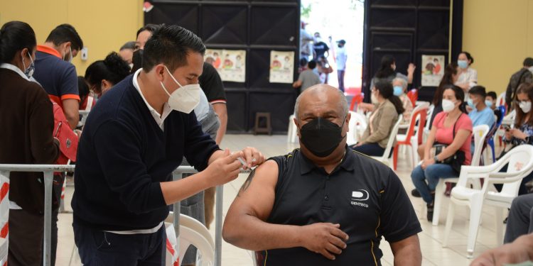 Jornada de vacunación integral administró más 400 dosis