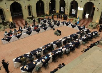 La primera reunión del Conadur se lleva a cabo en el Palacio Nacional de la Cultura, en la cual participa el presidente Giammattei.