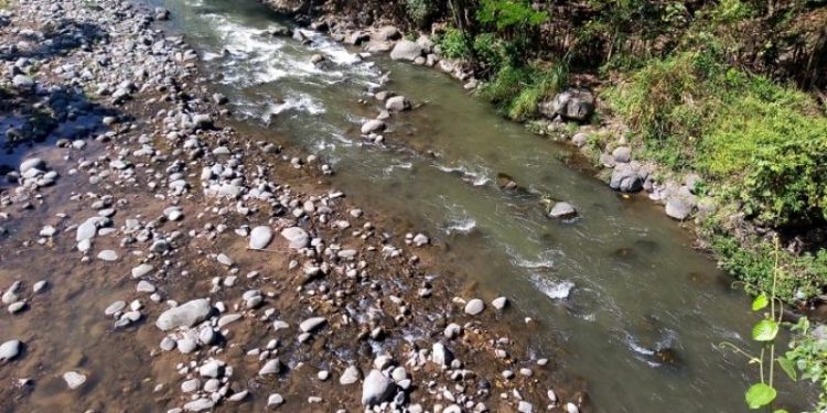 MARN acciona por reducción de caudal en río de Retalhuleu