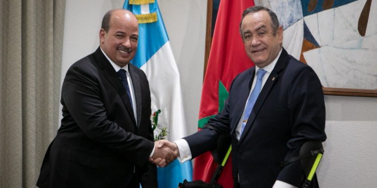 Gobernante recibe al presidente de la Cámara de Consejeros del Reino de Marruecos