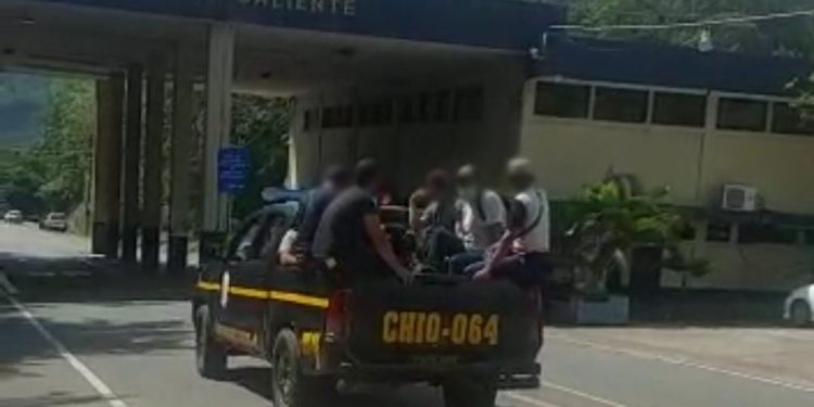 Remiten a Migración a 18 extranjeros que ingresaron de forma irregular al país