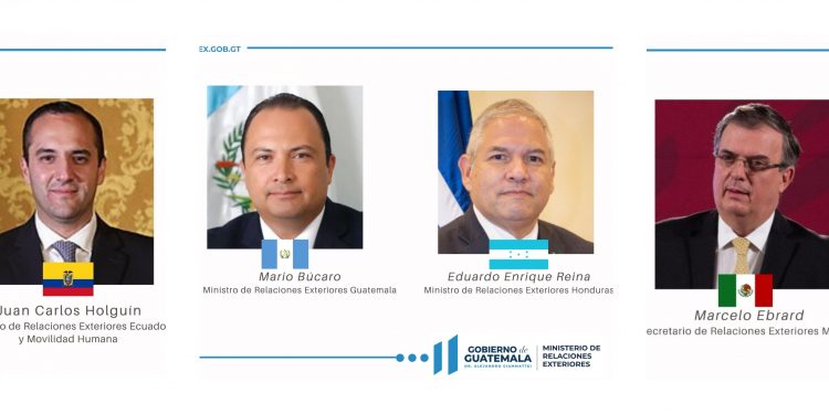 Ministro de Relaciones Exteriores sostiene conversación con cancilleres