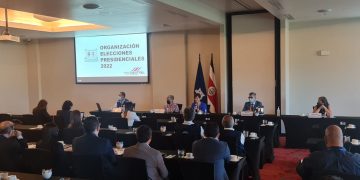 Observadores internacionales se reunieron con magistrados del TSE de Costa Rica para tratar el proceso electoral.