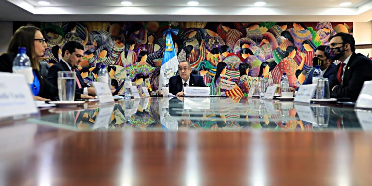 Mandatario resalta avances en programas y proyectos del Ministerio de Trabajo