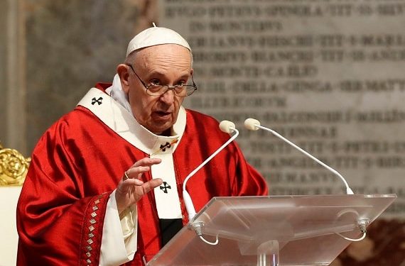 El Papa modifica el ex Santo Oficio para mejorar los juicios canónicos