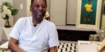Pelé sufre una infección urinaria durante su hospitalización en Sao Paulo