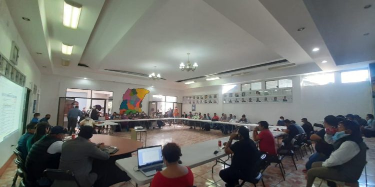 Codede de Chimaltenango realiza tercera reunión extraordinaria