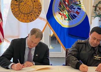 Reunión abordada por los funcionarios de Estados Unidos y Guatemala.