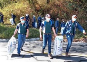 Trabajo conjunto permitió el retiro de residuos.