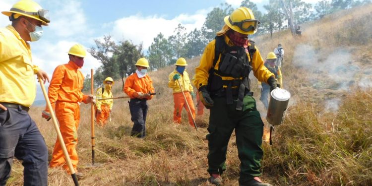 Huehuetenango cuenta con más bomberos forestales