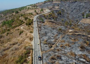 Bomberos forestales sofocan incendio en zona limítrofe entre Quiché y Huehuetenango