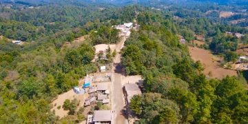Autoridades supervisan rehabilitación de tramo entre San Francisco El Alto y Momostenango