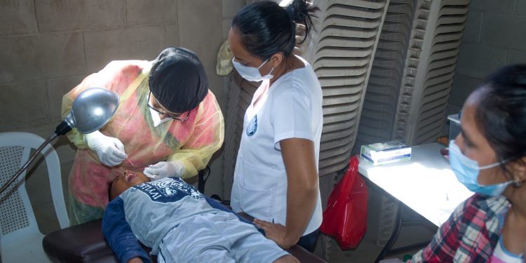 Alianzas interinstitucionales permiten acercar servicios de Salud a comunitarios de Nuevo San Carlos