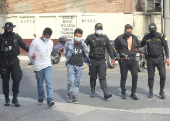Fuerzas de seguridad reportan detención de presuntos pandilleros salvadoreños y guatemaltecos